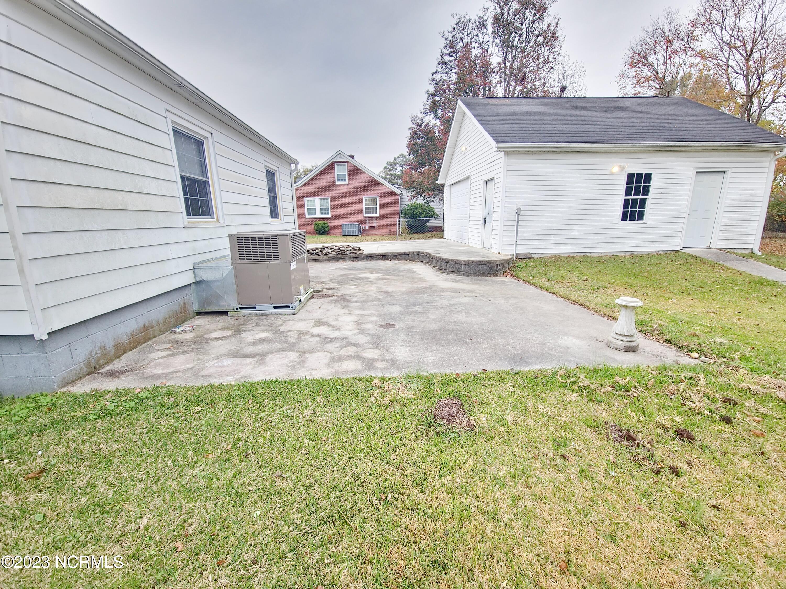 407 Second Street Ayden, NC 28513 - Photo 32 of 37 Back