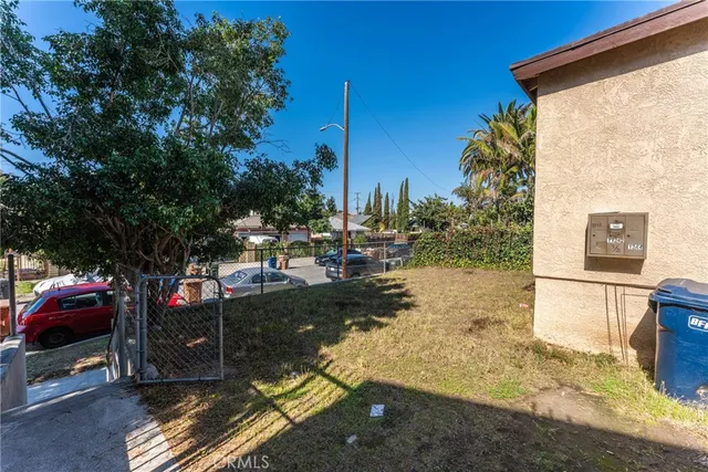 $825,000 | 11242 Budlong Avenue, Los Angeles, CA 90044