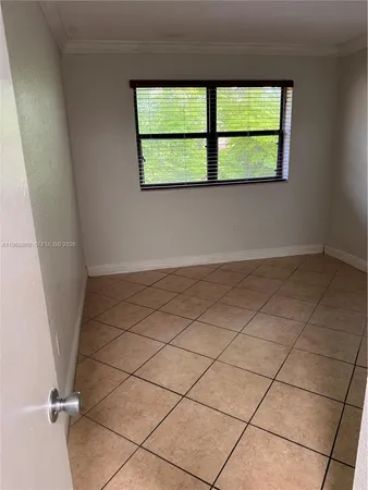 $2,100 | 15640 Southwest 80th Street, Unit G301, Miami, FL 33193