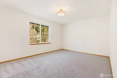 $535,000 | 923 Sarah Court Northwest, Olympia, WA 98502
