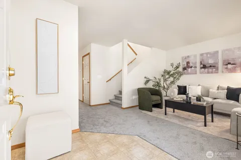 $535,000 | 923 Sarah Court Northwest, Olympia, WA 98502