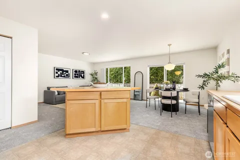 $535,000 | 923 Sarah Court Northwest, Olympia, WA 98502