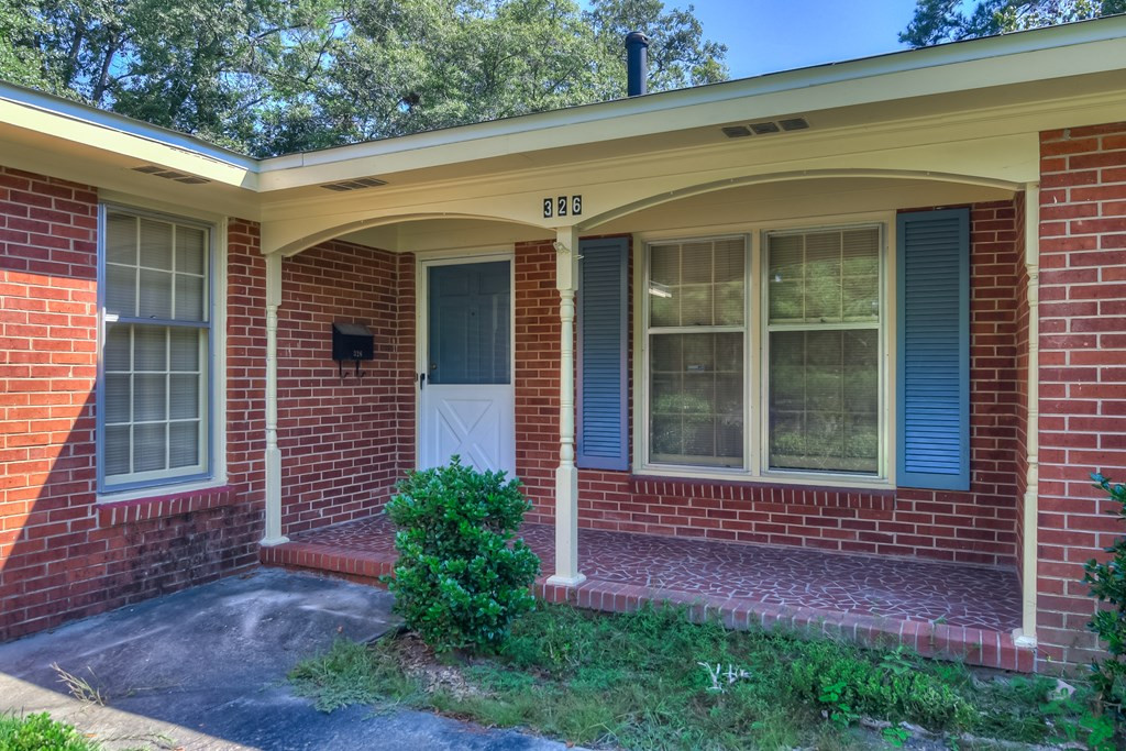 326 Pleasant Home Road Augusta, GA 30907 - Photo 3 of 33