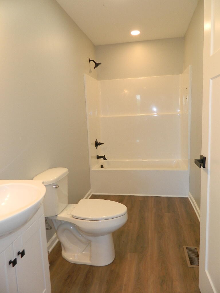 15095 Peaceful Valley Road Abingdon, VA 24210 - Photo 33 of 43 Gallery Image 33