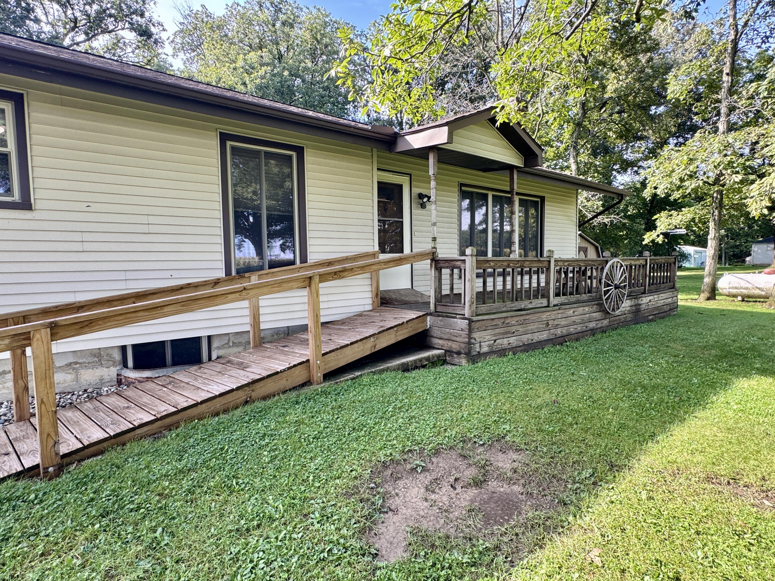 11643 Evans Road Mendon, OH 45862 - Photo 3 of 49 IMG_0772