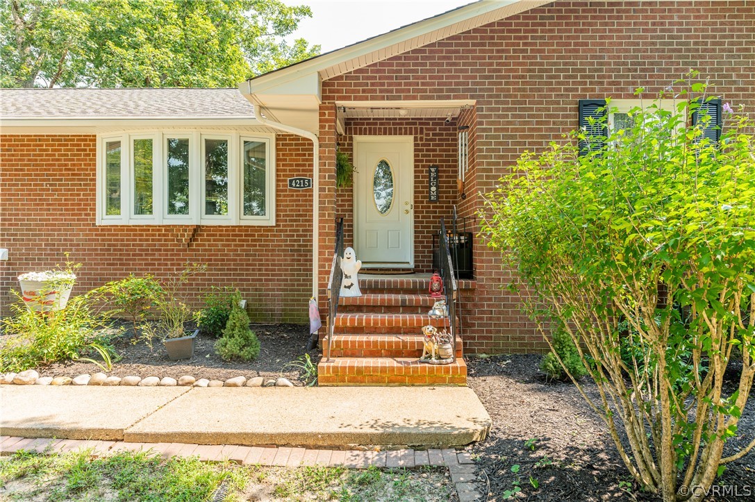4215 Ruffin Road Hopewell, VA 23860 - Photo 2 of 9 Gallery Image 2