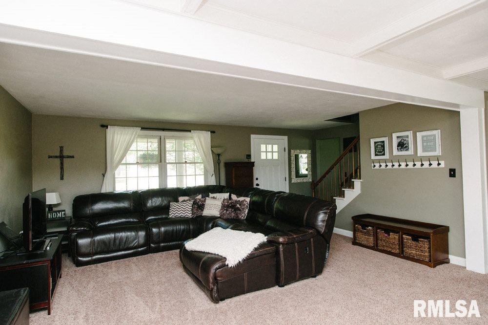 708 Westgate Road Washington, IL 61571 - Photo 20 of 25 Gallery Image 20