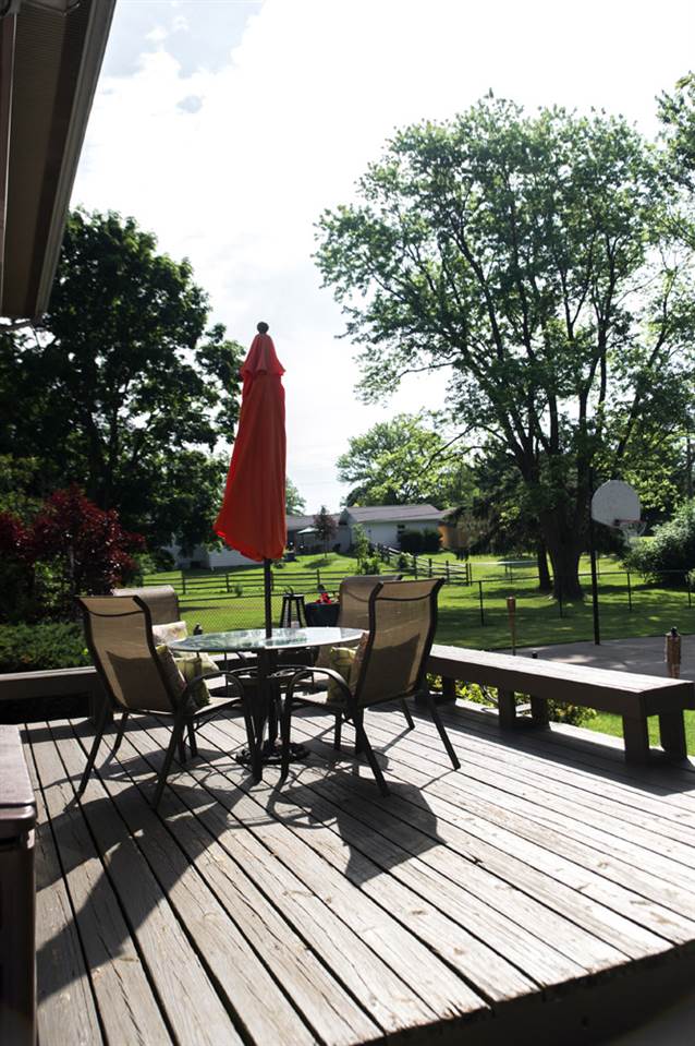 708 Westgate Road Washington, IL 61571 - Photo 24 of 25 Gallery Image 24