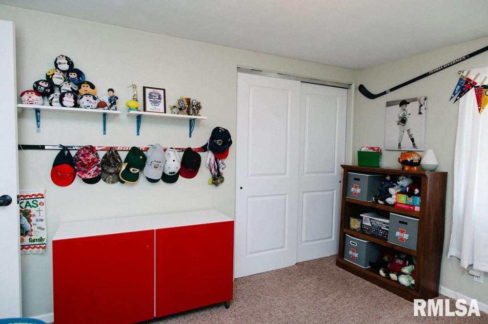 708 Westgate Road Washington, IL 61571 - Photo 9 of 25 Gallery Image 9