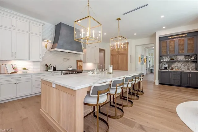 $12,900,000 | 4300 Brynwood Drive, Naples, FL 34119