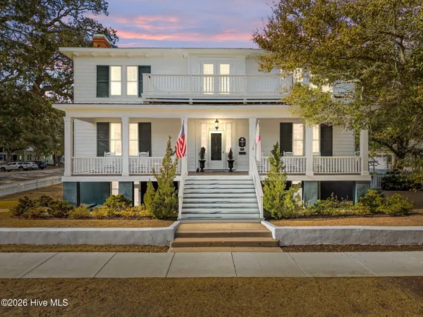 $3,199,000 | 301 East Bay Street, Southport, NC 28461
