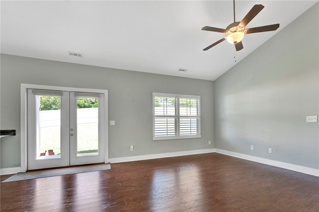 116 Homeplace Drive Pendleton, SC 29670 - Photo 3 of 24 Gallery Image 3