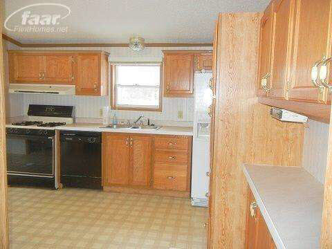 7720 South Gale Road Morrice, MI 48857 - Photo 4 of 25 20395537-3.JPG