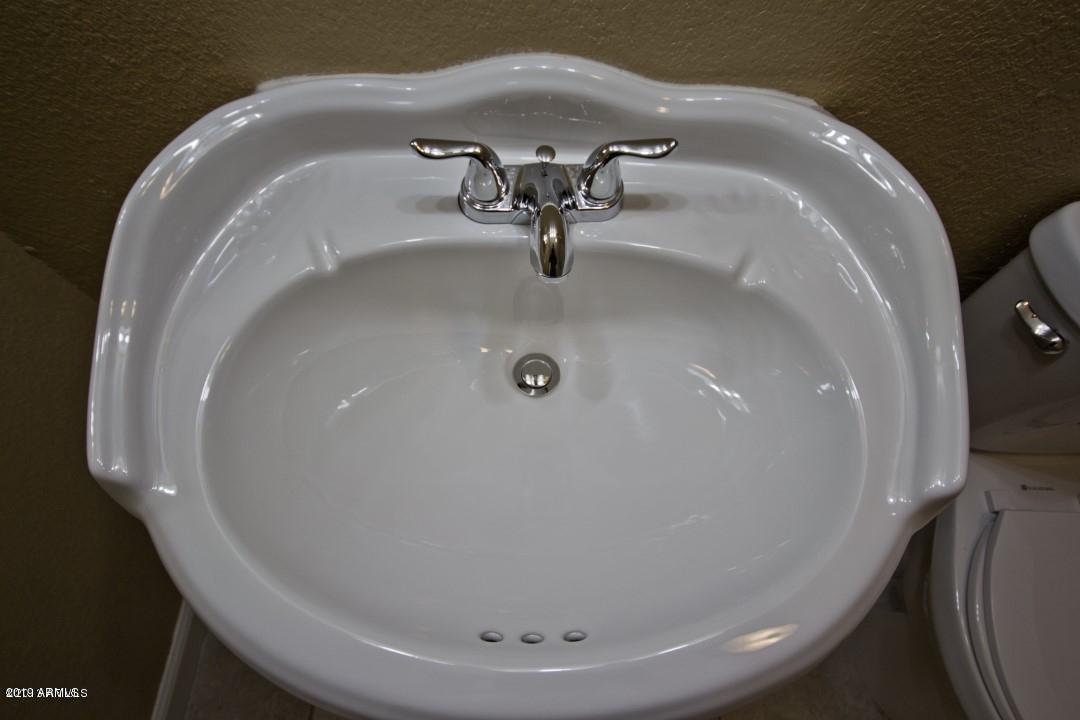 9012 West Granada Road Phoenix, AZ 85037 - Photo 21 of 36 Bath1-2