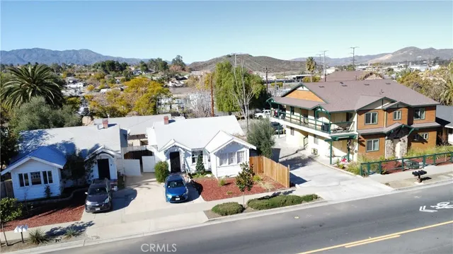 $880,000 | 411 North Main Street, Lake Elsinore, CA 92530