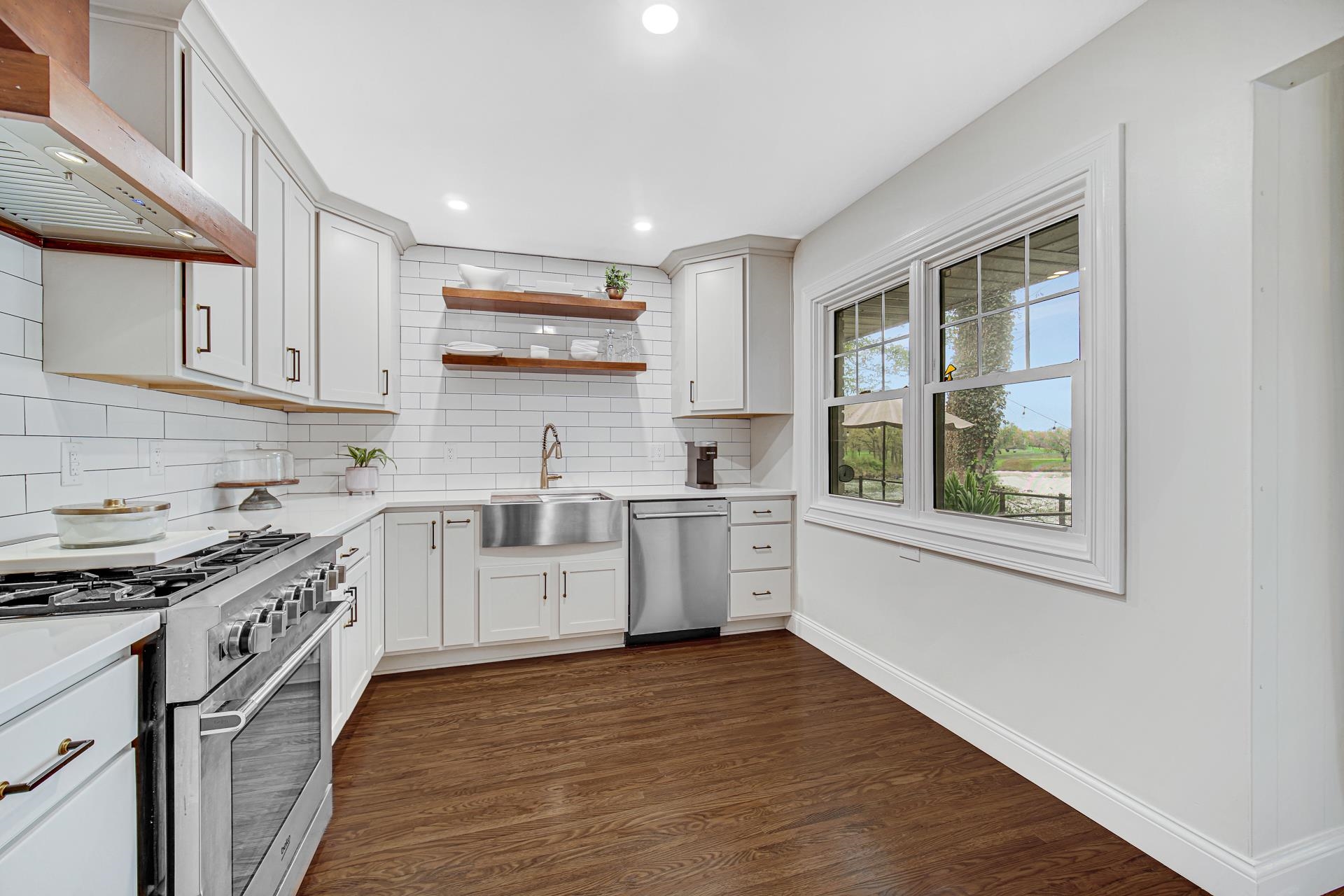 16540 Pretty Lake Road Plymouth, IN 46563 - Photo 11 of 36 Gallery Image 11