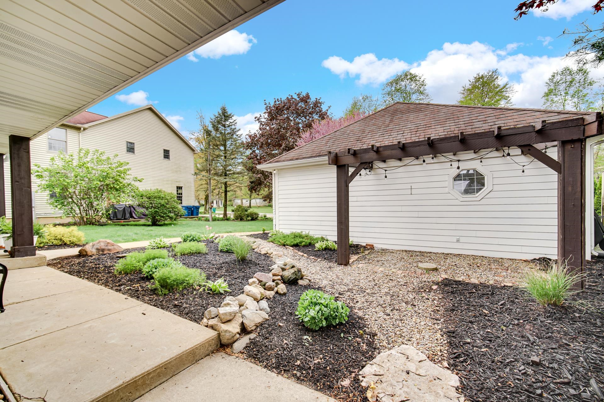 16540 Pretty Lake Road Plymouth, IN 46563 - Photo 27 of 36 Gallery Image 27