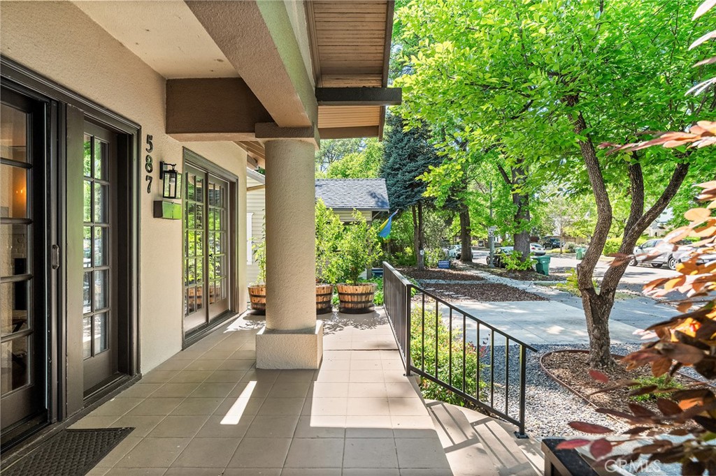 587 East 3rd Street Chico, CA 95928 - Photo 9 of 73