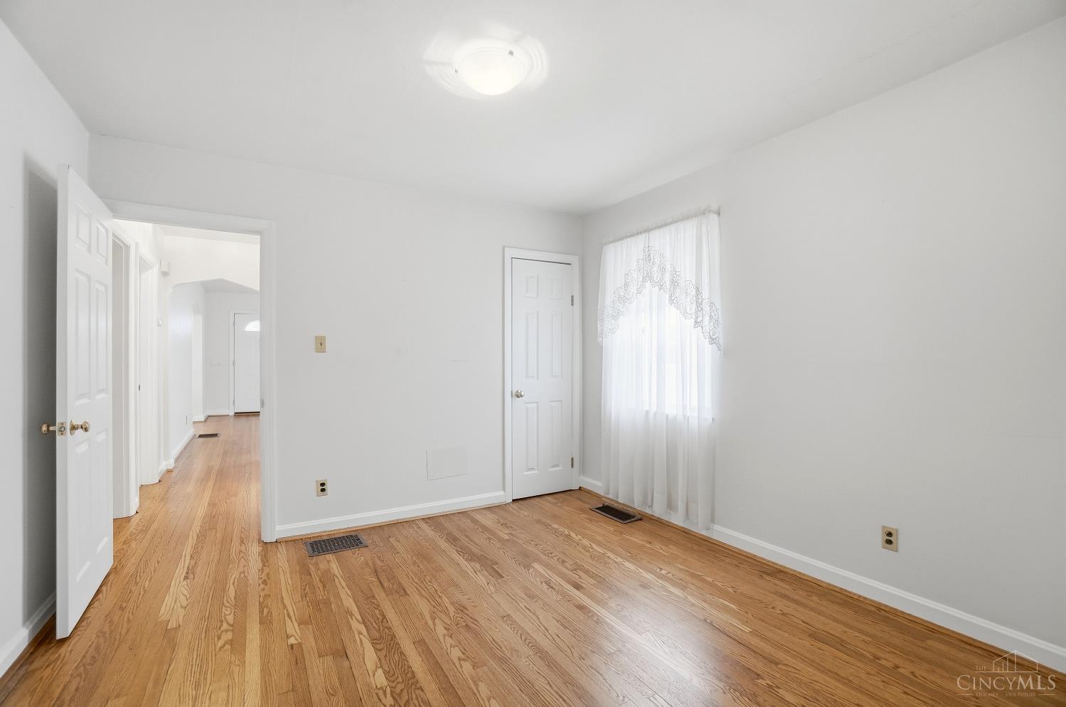 4515 Camberwell Road Cincinnati, OH 45209 - Photo 17 of 42