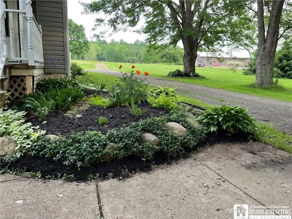 $265,000 | 10391 West Side Hill Road, Ripley, NY 14775