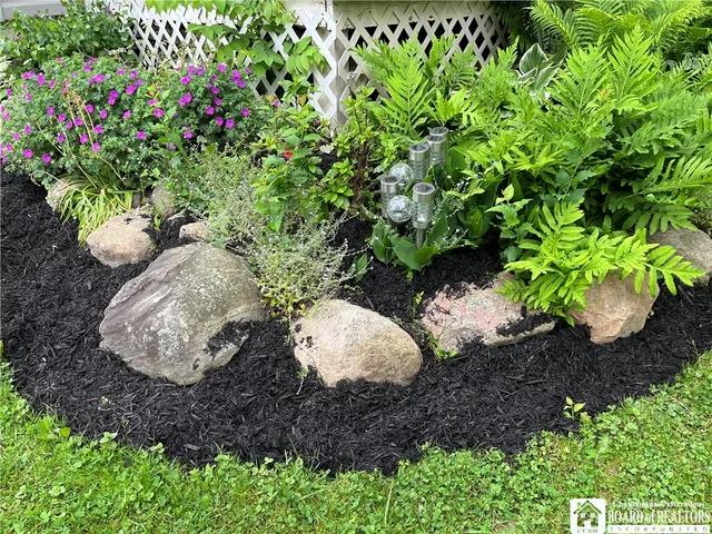 $270,000 | 10391 West Side Hill Road, Ripley, NY 14775