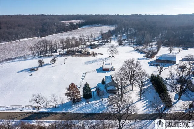 $270,000 | 10391 West Side Hill Road, Ripley, NY 14775