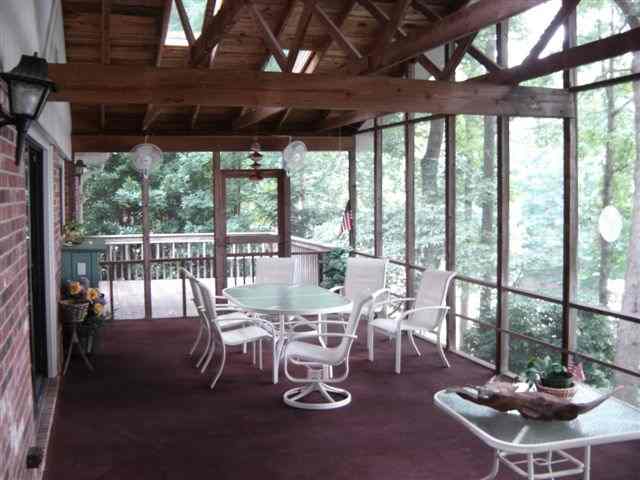 18029 State Rd S-37-588 Seneca, SC 29672 - Photo 7 of 9 Gallery Image 7