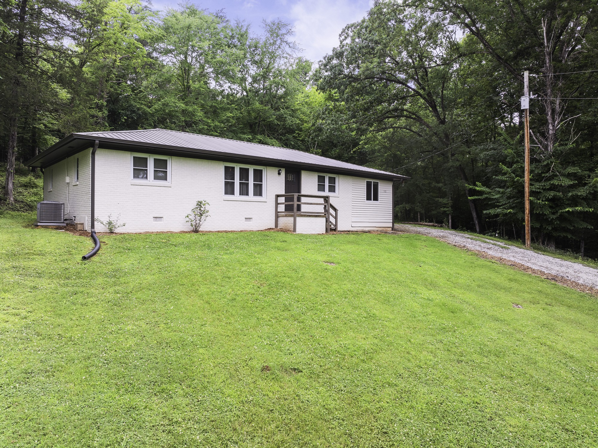 112 Sam Horner Lane Decaturville, TN 38329 - Photo 3 of 27 Gallery Image 3