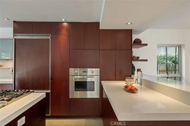 $39,500 | 27 Driftwood Street, Marina del Rey, CA 90292