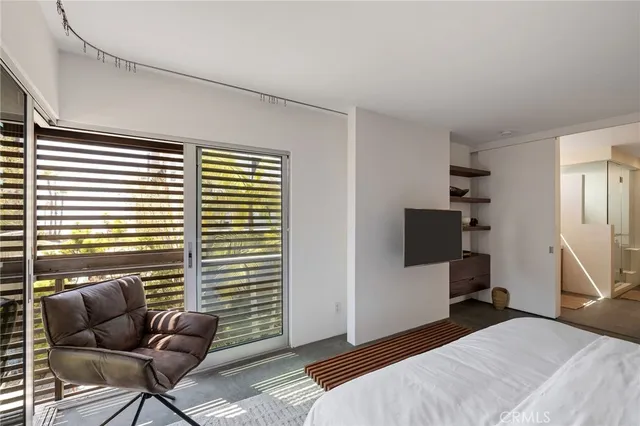 $39,500 | 27 Driftwood Street, Marina del Rey, CA 90292