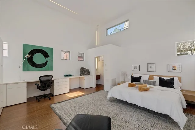 $39,500 | 27 Driftwood Street, Marina del Rey, CA 90292