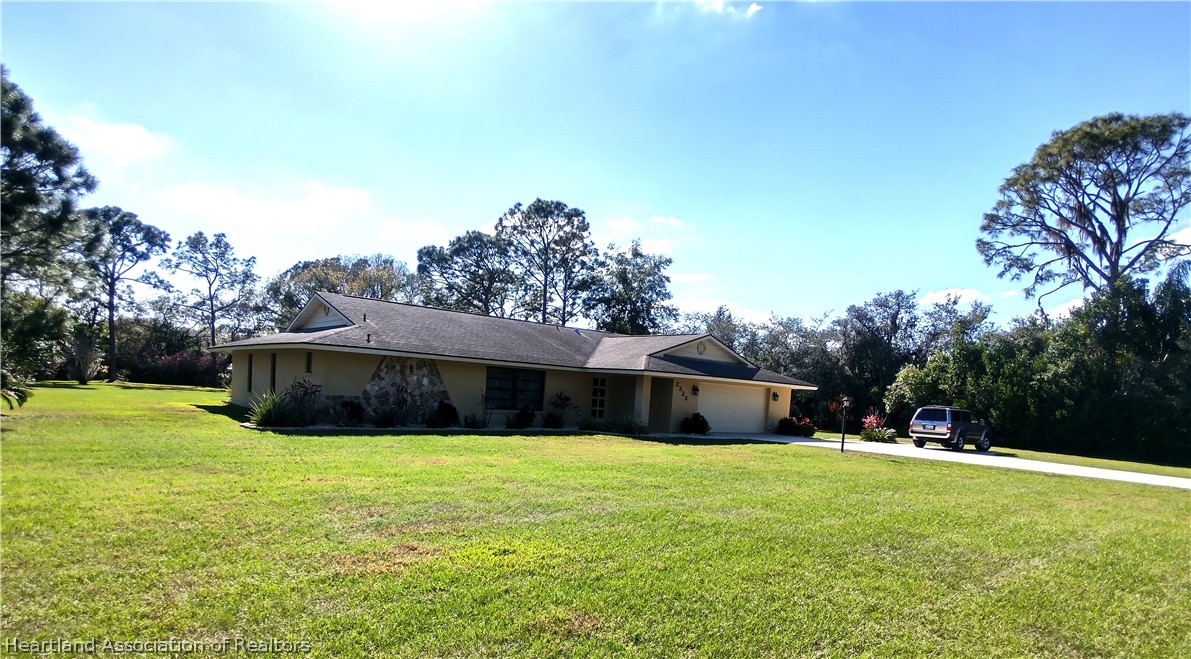 2323 Country Hill Road Sebring, FL 33872 - Photo 34 of 35 Gallery Image 34