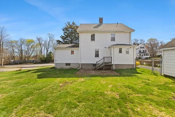 $809,900 | 323 Washington Street, Norwood, MA 02062