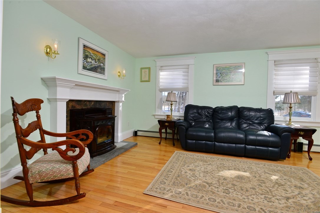 72 Buttonwoods Road Richmond, RI 02898 - Photo 10 of 18