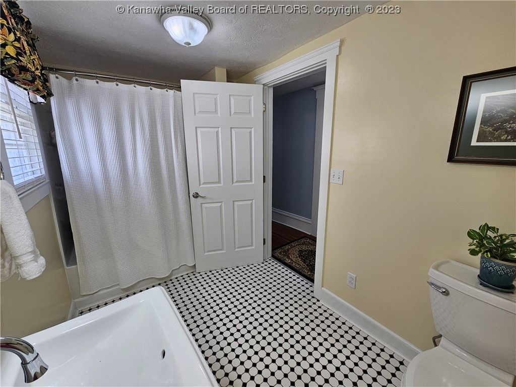 1007 Main Street Point Pleasant, WV 25550 - Photo 26 of 44 Main Floor Spacious Full Bathroom