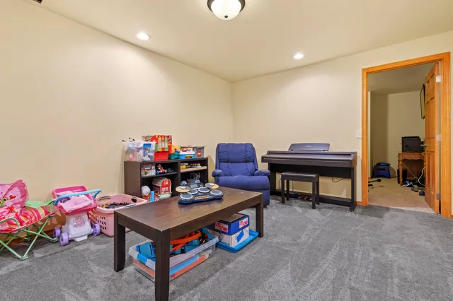 $479,900 | 1275 Carmen Court, De Pere, WI 54115