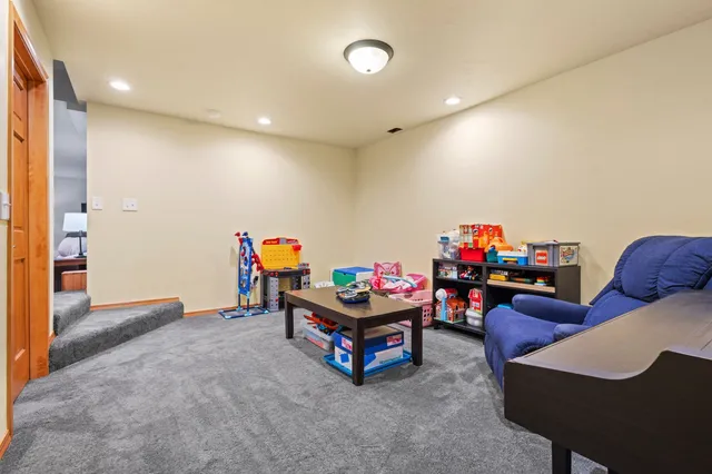 $479,900 | 1275 Carmen Court, De Pere, WI 54115