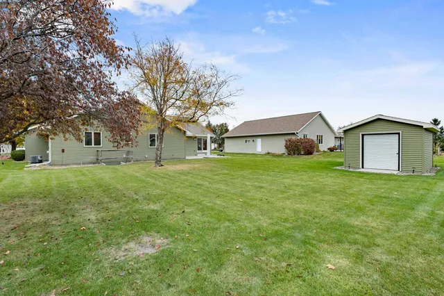 $479,900 | 1275 Carmen Court, De Pere, WI 54115