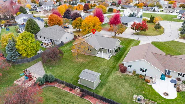 $479,900 | 1275 Carmen Court, De Pere, WI 54115