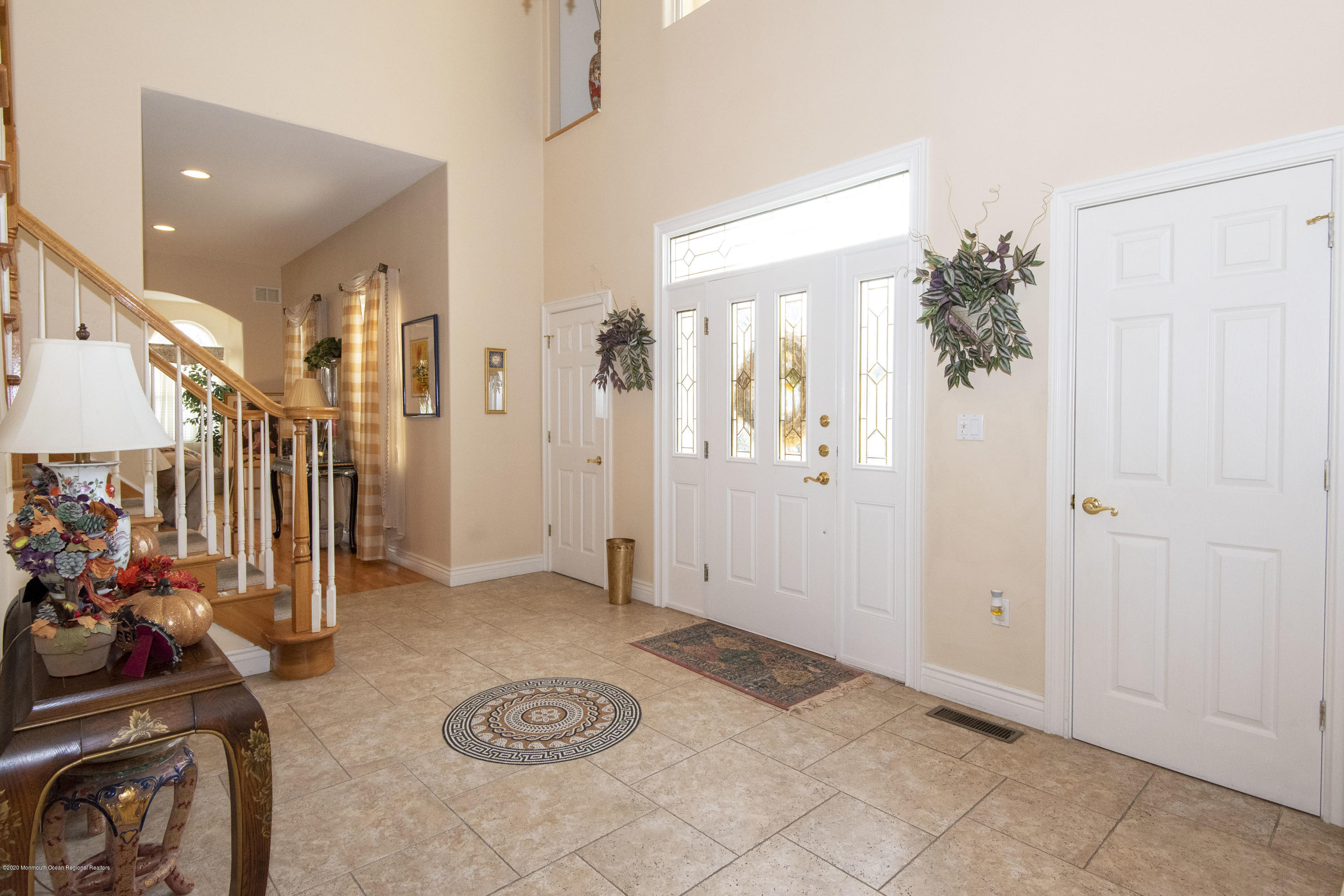 27 Callaghan Road Brick, NJ 08724 - Photo 9 of 42 Foyer_1 (1)