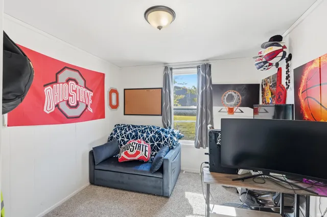 $169,900 | 1421 Charles Street, Huntington, IN 46750