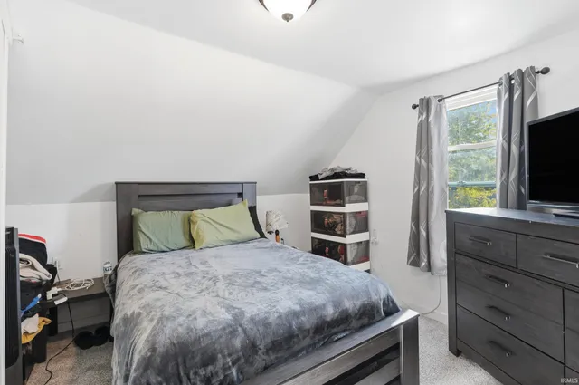 $169,900 | 1421 Charles Street, Huntington, IN 46750