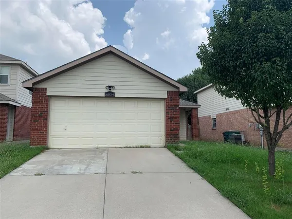 $1,895 | 4854 Waterford Drive, Fort Worth, TX 76179