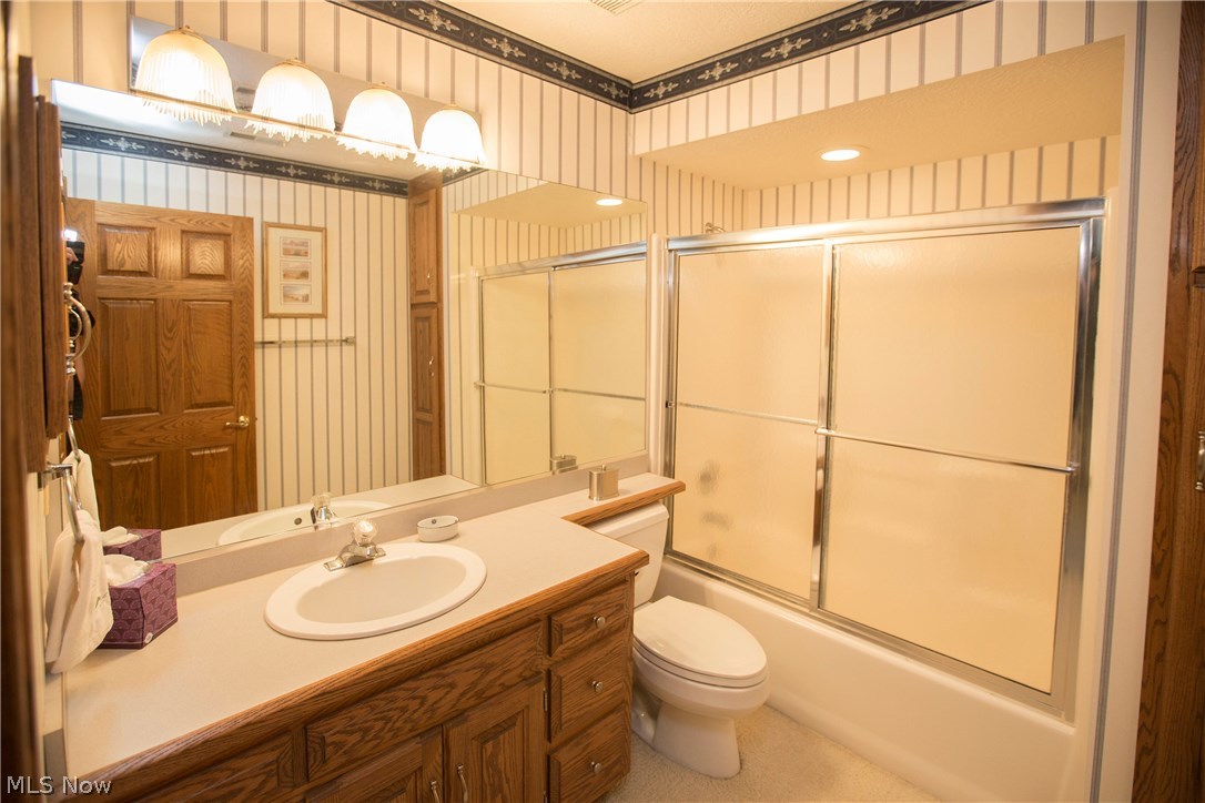3706 Fenn Road Medina, OH 44256 - Photo 26 of 35 Lower level Full bathroom.