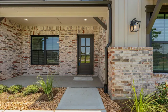 $769,999 | 11582 Chapel Bend Court, Montgomery, TX 77356