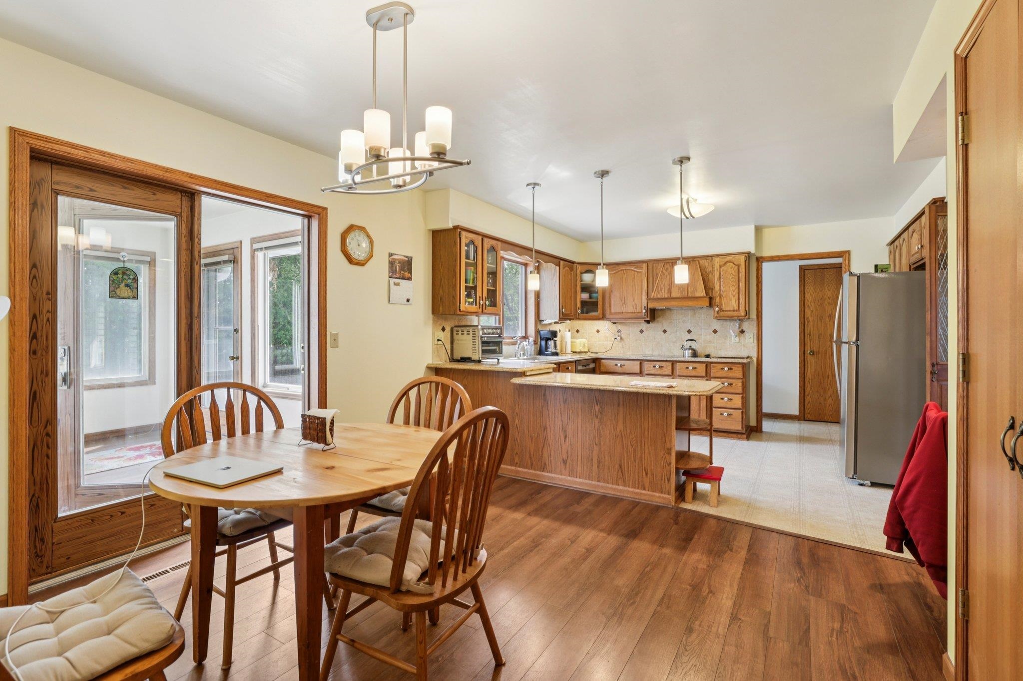 5604 Maldwyn Lane Madison, WI 53716 - Photo 19 of 73