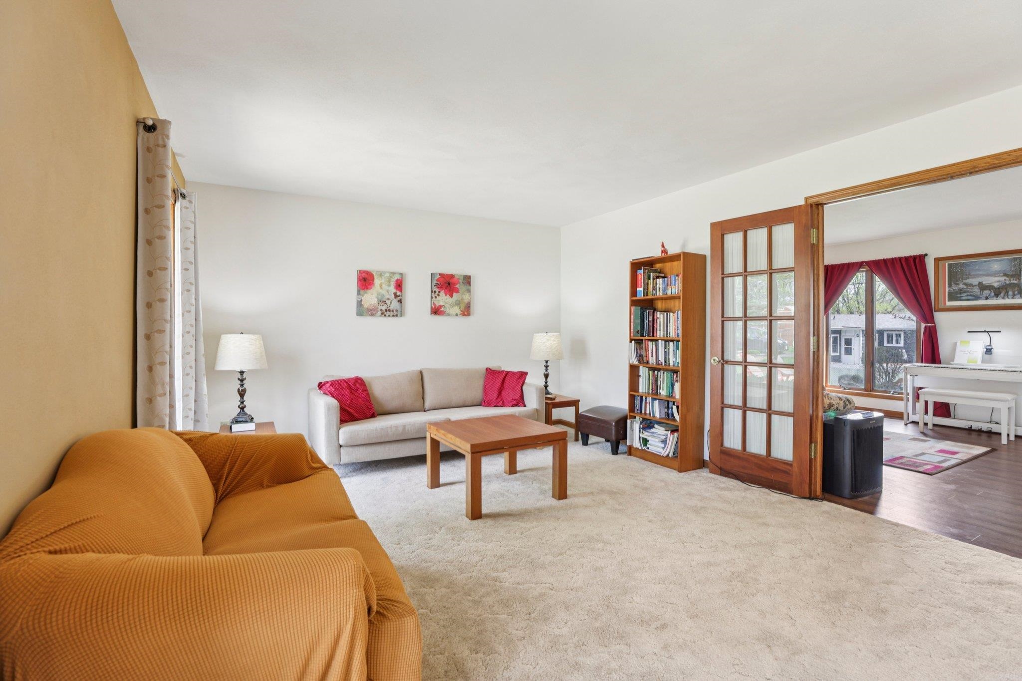 5604 Maldwyn Lane Madison, WI 53716 - Photo 9 of 73
