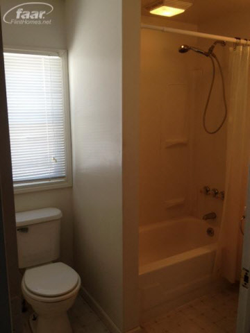 8611 State Road Millington, MI 48746 - Photo 13 of 16 20345120-12.JPG