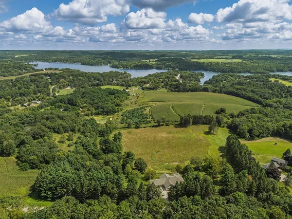 $949,900 | S1312 Brandt Road, La Valle, WI 53941