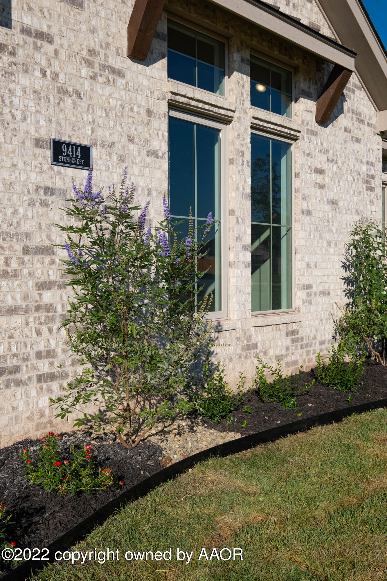 9414 Stonecrest Drive Amarillo, TX 79118 - Photo 9 of 60 a view of house with backyard space and garden